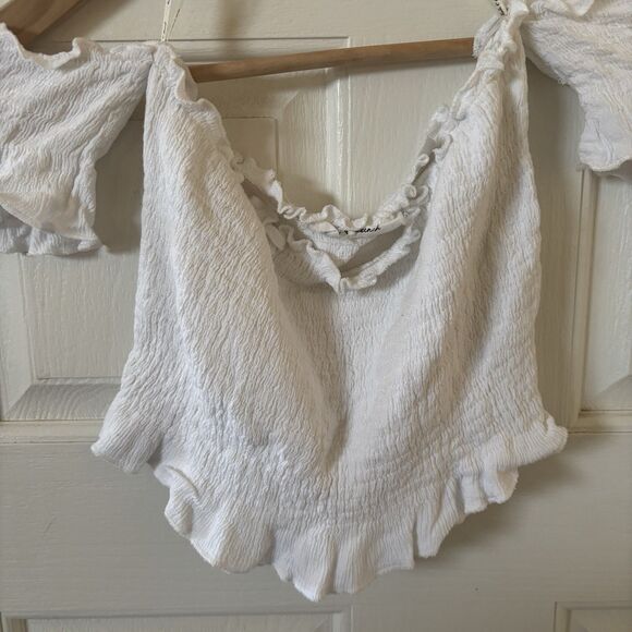 White Ruffled Off-Shoulder Crop Top - Picture 3 of 10